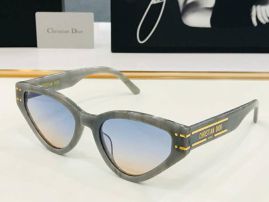 Picture of Dior Sunglasses _SKUfw56895395fw